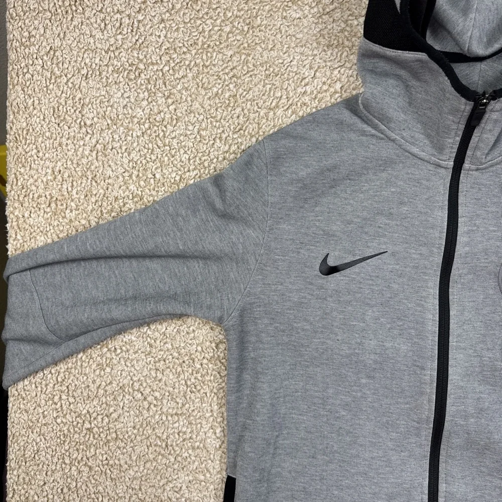 Nike **see photos